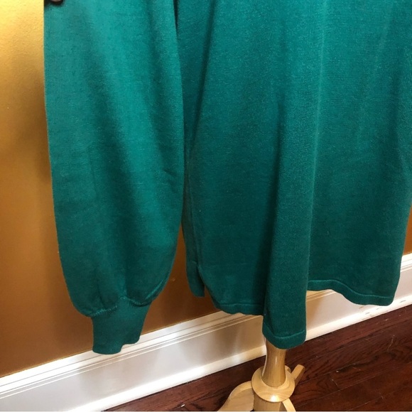 Belle By Kim Gravel Green crew neck Sweater w/detachable green bow Size Large - Picture 9 of 12